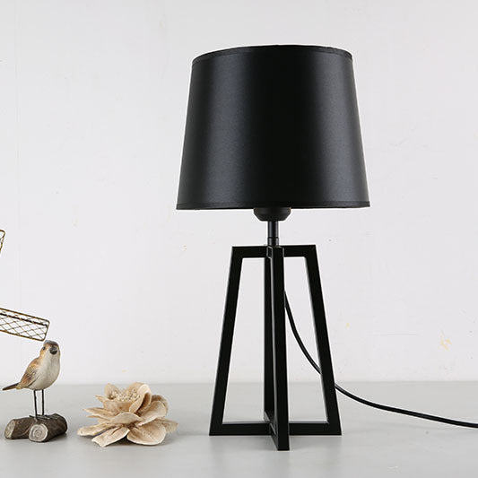 Metal Bedroom Bedside Simple Table Lamp - Rankz 