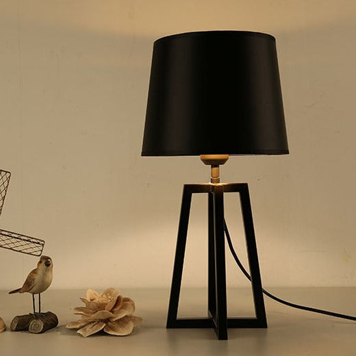 Metal Bedroom Bedside Simple Table Lamp - Rankz 