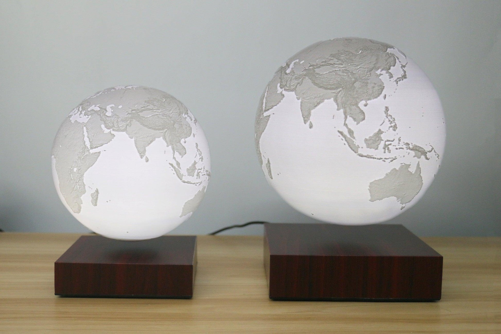 Levitating Earth Jupiter Lamp Magnetic Floating LED Night Light - Rankz 