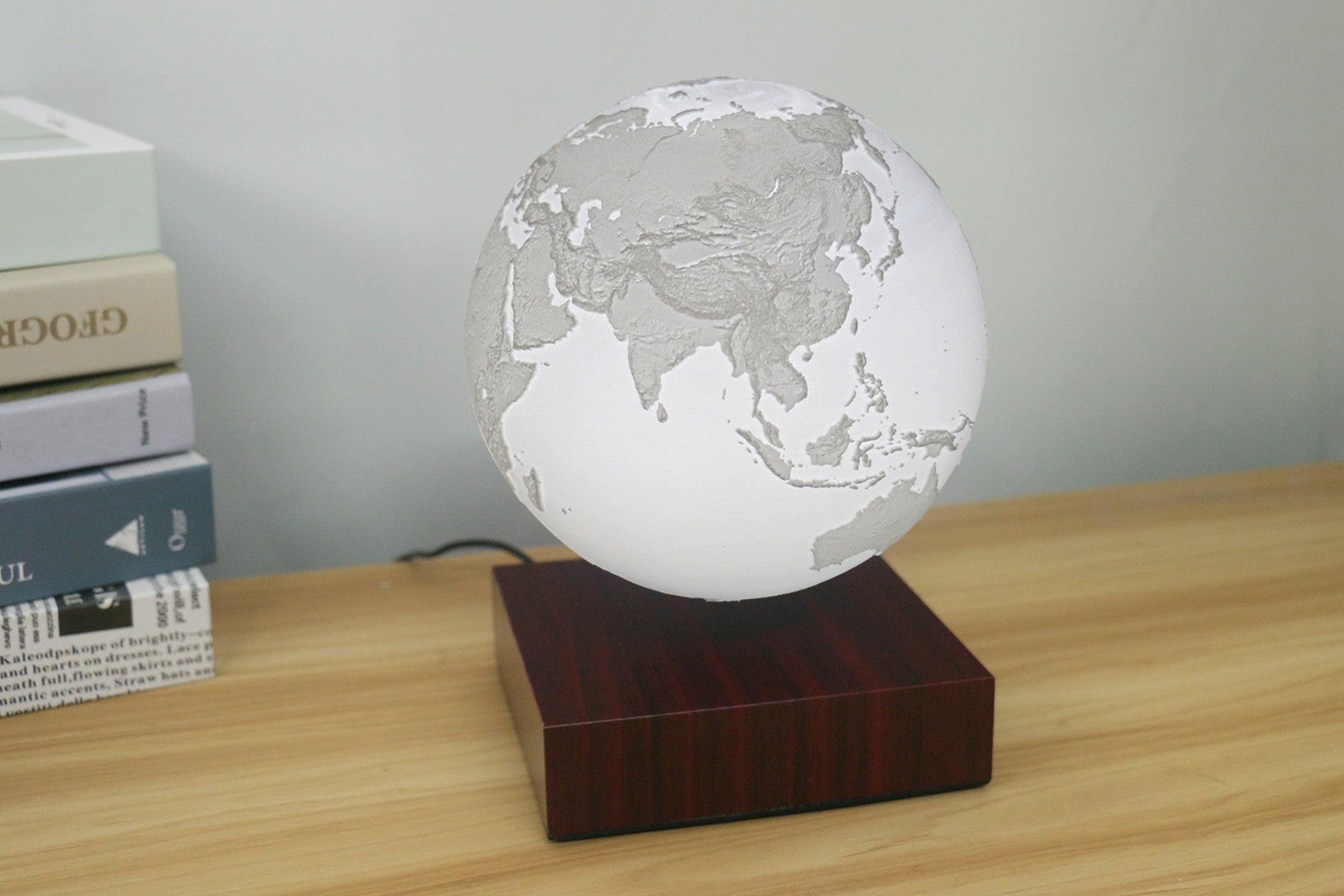 Levitating Earth Jupiter Lamp Magnetic Floating LED Night Light - Rankz 