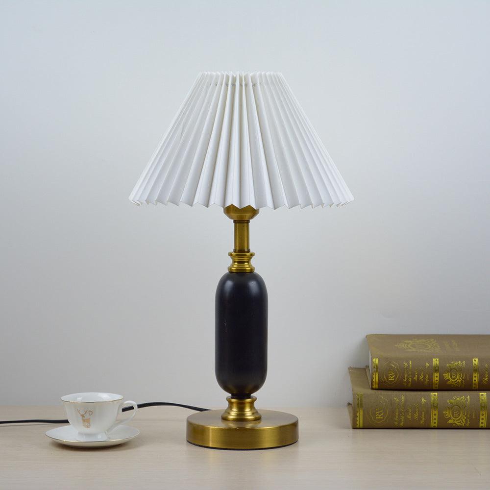 Warm Style Ceramic Wedding Master Bedroom Decorative Lamp - Rankz 
